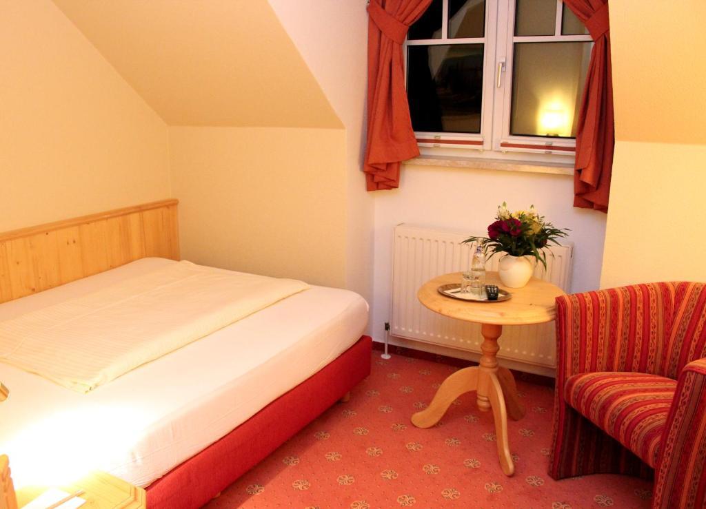 Kurpark Flair Hotel Im Ilsetal Ильзенбург Номер фото